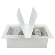 Flush-mounted LED emergency light with closed aluminum doors